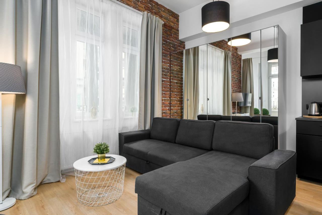Apartment Poznan Mtp Chelmonskiego By Noclegi Renters Exterior photo